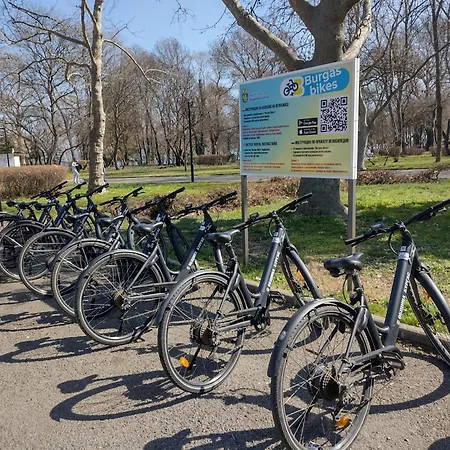 за гости мечта лазур Appartement Burgas